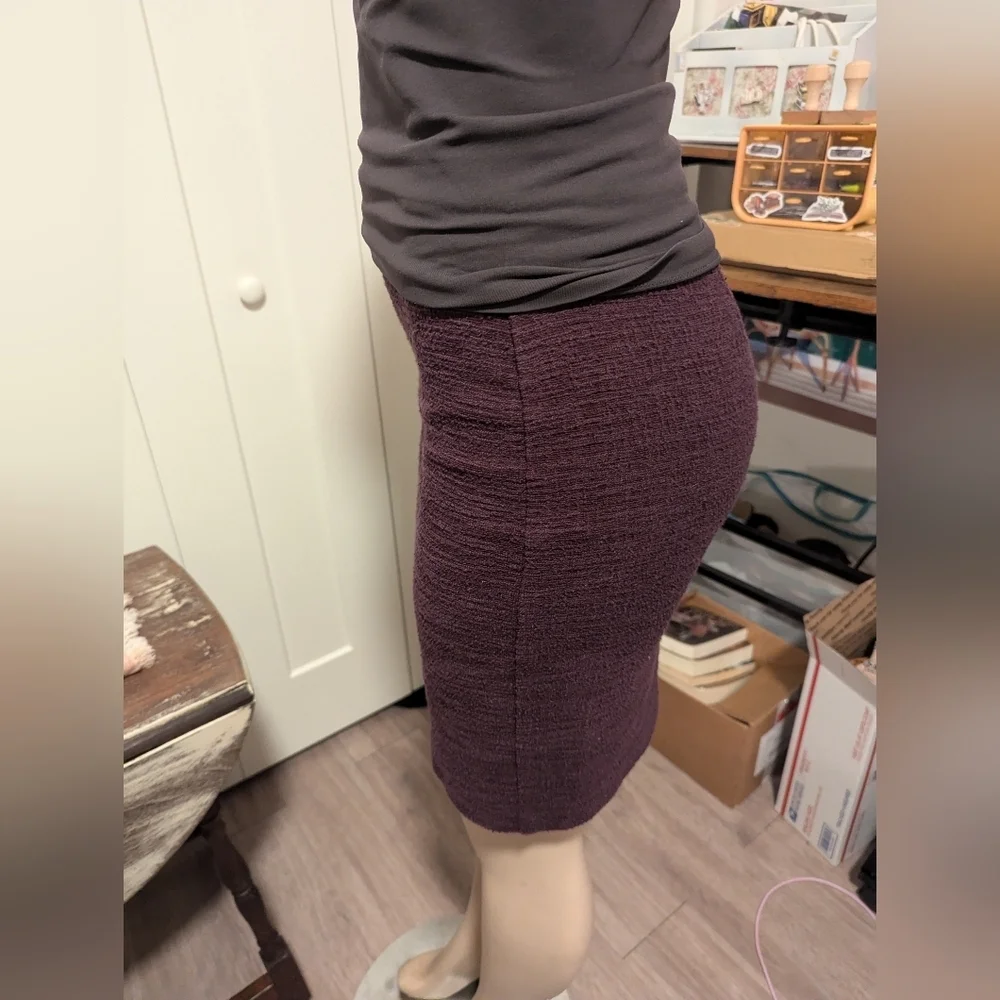 Womens Plum Purple Pencil Skirt with Button Detail - Career Office‎ Chic